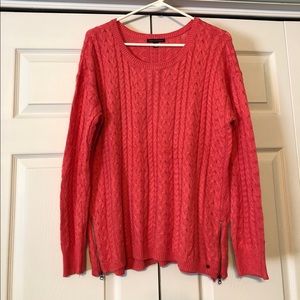 American eagle pink cable knit sweater with zipper on sides